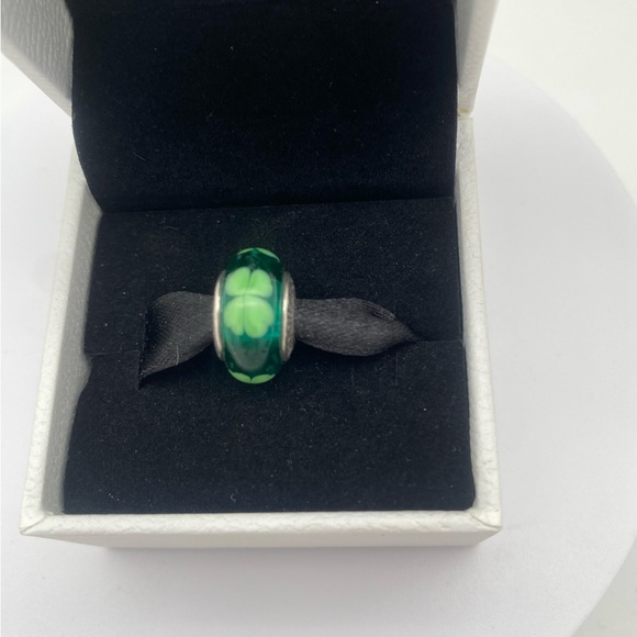 Authentic Pandora Green Clover Murano charm - Picture 2 of 7